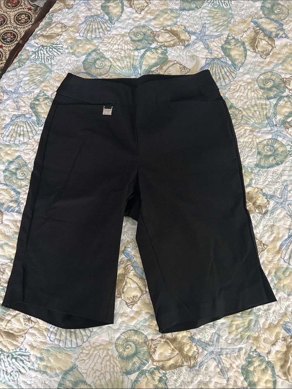 Lulu B Black Women's Stretch Bermuda Shorts